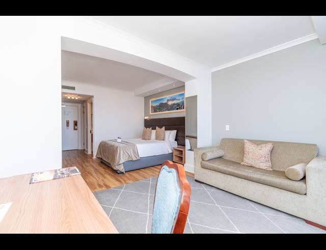 1 BEDROOM APARTMENT SOLD IN BANTRY BAY